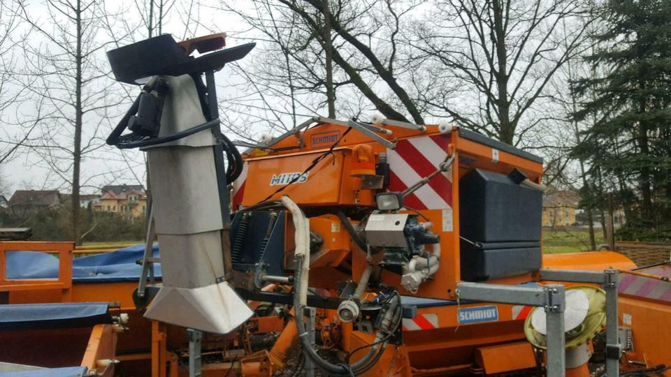 Esparcidor de sal Salzstreuer Schmidt Winterdienst Unimog Multicar Tremo Fendt deut: foto 1