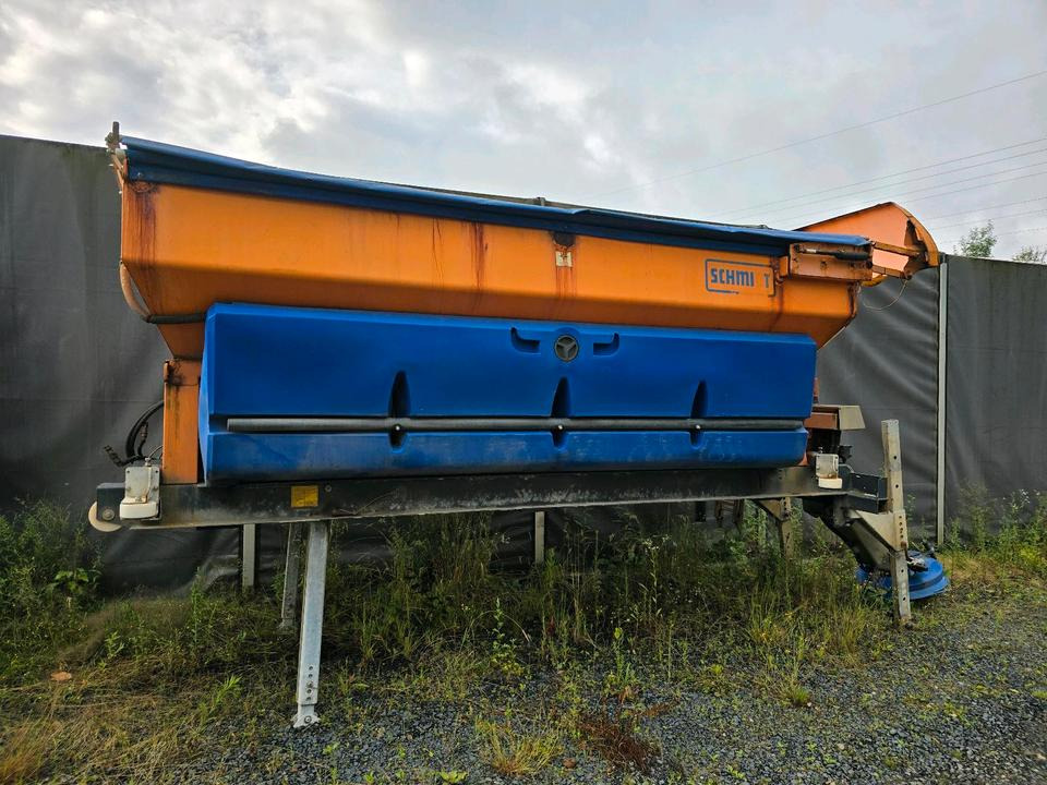 Schmidt Stratos S80 8m3 Salzstreuer Salzsilo Aufbaustreuer LKW Winterdienst Küpper-Weisser - Esparcidor de sal: foto 2 Schmidt Stratos S80 8m3 Salzstreuer Salzsilo Aufbaustreuer LKW Winterdienst Küpper-Weisser - Esparcidor de sal: foto 2