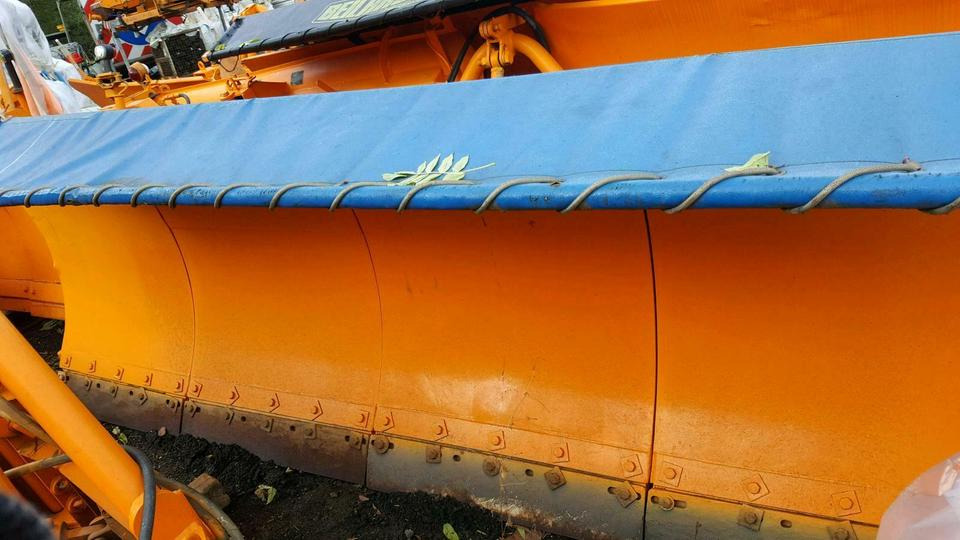 Schneepflug Schmidt Beilhack Winterdienst Schneeschild Unimog Fen - Cuchilla quitanieves: foto 4 Schneepflug Schmidt Beilhack Winterdienst Schneeschild Unimog Fen - Cuchilla quitanieves: foto 4