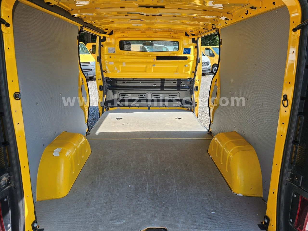 Renault Trafic Kasten L2H1 Maxi Lang Kamera 1.Hand LED - Furgoneta de pasajeros: foto 4 Renault Trafic Kasten L2H1 Maxi Lang Kamera 1.Hand LED - Furgoneta de pasajeros: foto 4