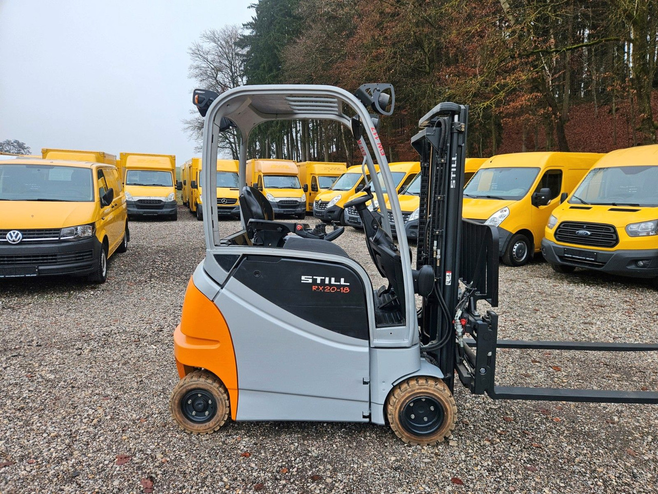 Still RX20 - 18 hydrl. Zinkenverstellung | 4-Rad |1.Hd - Carretilla elevadora eléctrica: foto 2 Still RX20 - 18 hydrl. Zinkenverstellung | 4-Rad |1.Hd - Carretilla elevadora eléctrica: foto 2