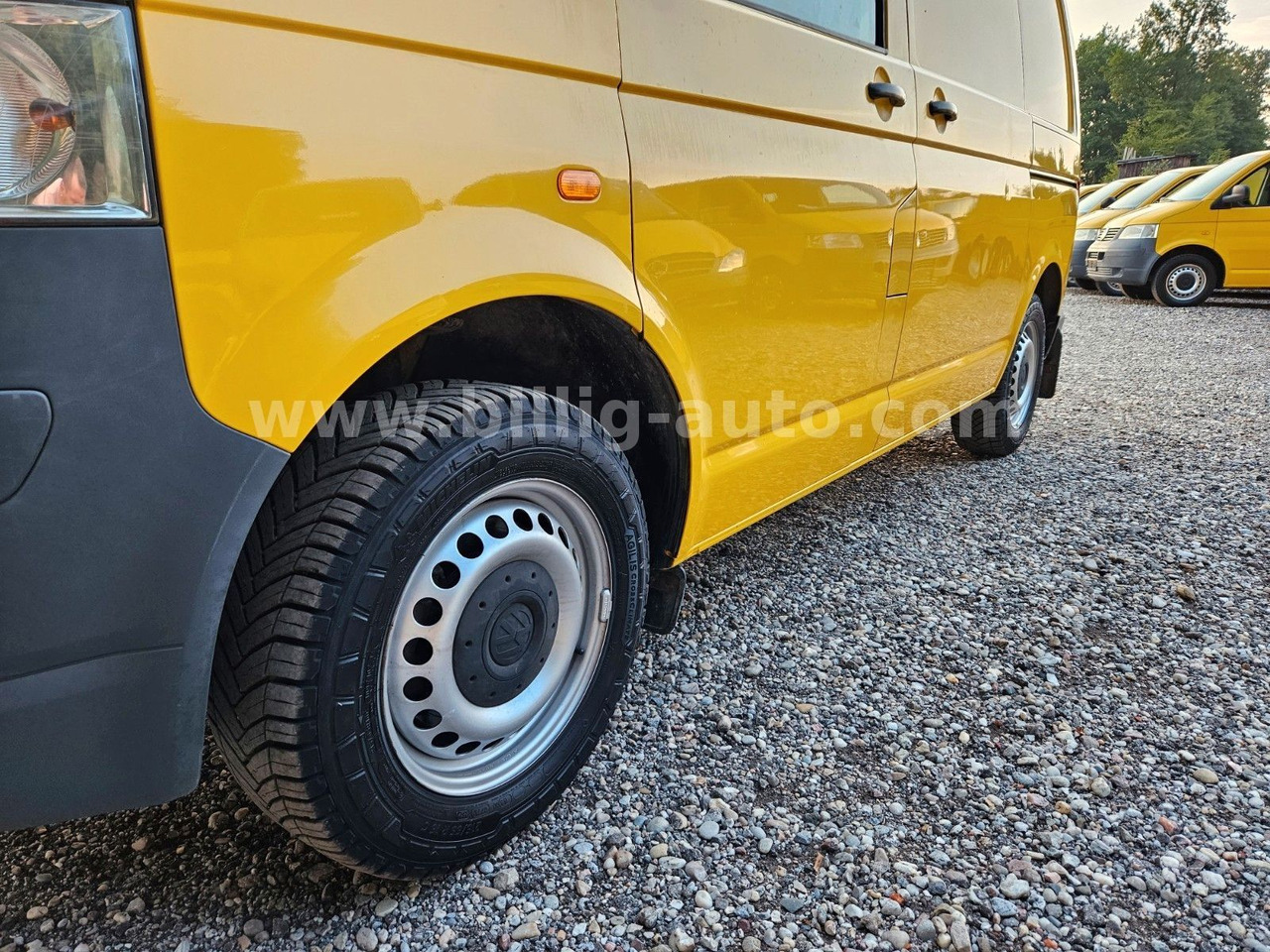 Volkswagen T5 1.9 TDI 2xSchiebetüre Scheckheft Bulli Kasten - Furgón: foto 5 Volkswagen T5 1.9 TDI 2xSchiebetüre Scheckheft Bulli Kasten - Furgón: foto 5