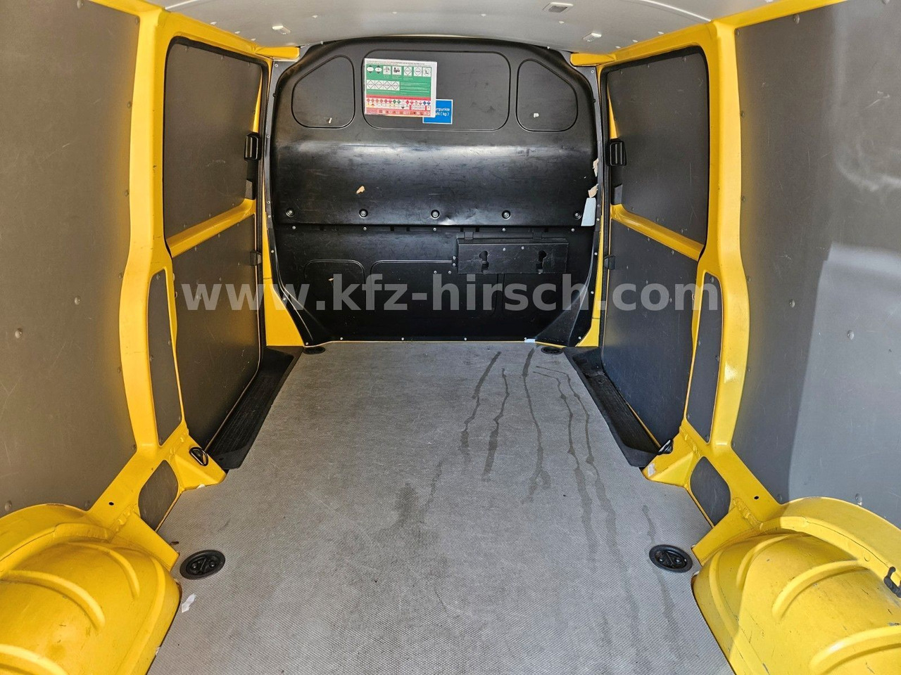 Volkswagen Transporter T6.1 Lang|Maxi|2xSchiebetüre|Cam|Blu - Furgoneta pequeña: foto 5 Volkswagen Transporter T6.1 Lang|Maxi|2xSchiebetüre|Cam|Blu - Furgoneta pequeña: foto 5