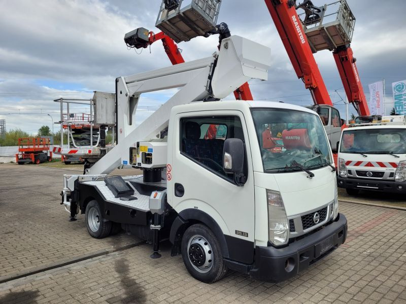 Nissan Cabstar NT400 podnośnik koszowy Palfinger P200 AXE boom lift bucket truck - Camión con plataforma elevadora: foto 3 Nissan Cabstar NT400 podnośnik koszowy Palfinger P200 AXE boom lift bucket truck - Camión con plataforma elevadora: foto 3