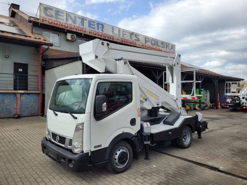 Nissan Cabstar NT400 podnośnik koszowy Palfinger P200 AXE boom lift bucket truck - Camión con plataforma elevadora: foto 1 Nissan Cabstar NT400 podnośnik koszowy Palfinger P200 AXE boom lift bucket truck - Camión con plataforma elevadora: foto 1