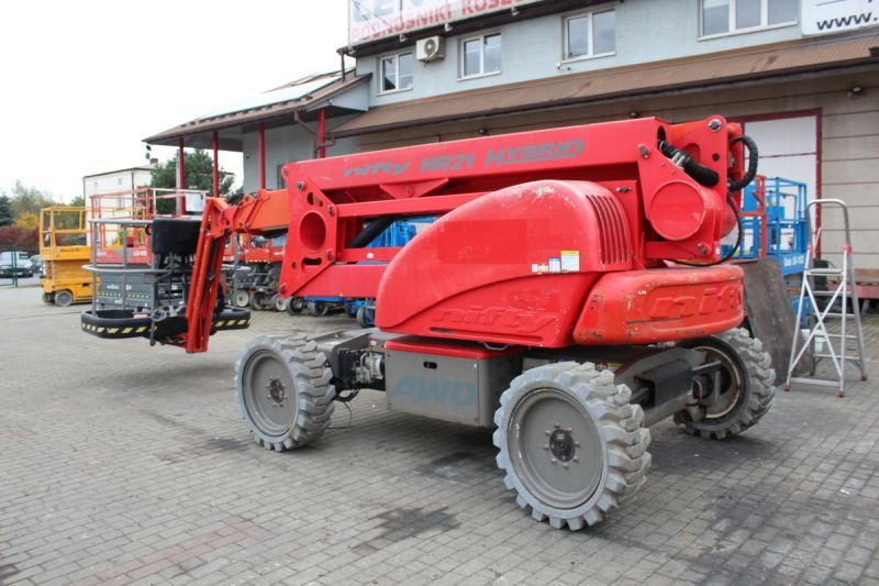 Podnośnik koszowy przegubowo teleskopowy 21 m Niftylift HR21 HYBRID - Plataforma articulada: foto 4 Podnośnik koszowy przegubowo teleskopowy 21 m Niftylift HR21 HYBRID - Plataforma articulada: foto 4