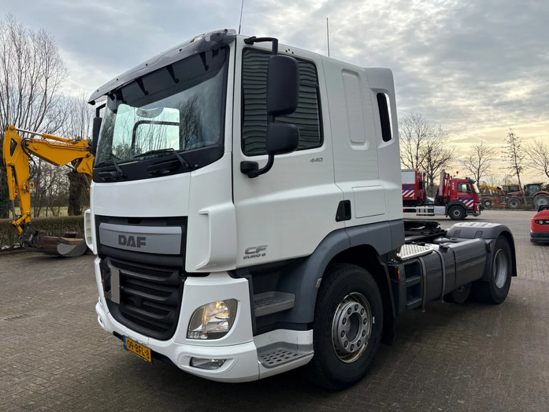 DAF CF 440 / BULK COMPRESSOR / ADR TANK TRANSPORT / - Cabeza tractora: foto 2 DAF CF 440 / BULK COMPRESSOR / ADR TANK TRANSPORT / - Cabeza tractora: foto 2