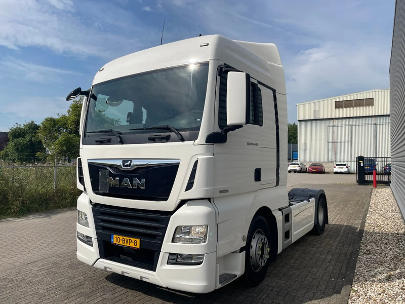 MAN TGX 18.460 / RETARDER / APK - TUV JUNI 2025 / - Cabeza tractora: foto 2 MAN TGX 18.460 / RETARDER / APK - TUV JUNI 2025 / - Cabeza tractora: foto 2