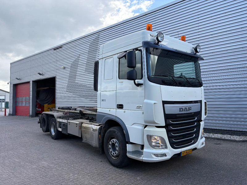 DAF XF 440 6x2 / VDL 21 TON / AFNET SYSTEEM / DUBBELLUCHT SLEPER / APK - TUV JUNI 2026 / - Camión multibasculante: foto 1 DAF XF 440 6x2 / VDL 21 TON / AFNET SYSTEEM / DUBBELLUCHT SLEPER / APK - TUV JUNI 2026 / - Camión multibasculante: foto 1