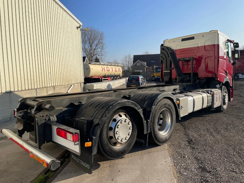 Renault T / 6x2 VOLLEDIG LUCHTGEVEERD / ALU VELGEN / HANDGESCHAKELD / LOW KM / ALU KIPPER 22.5 M3 - Camión volquete: foto 4 Renault T / 6x2 VOLLEDIG LUCHTGEVEERD / ALU VELGEN / HANDGESCHAKELD / LOW KM / ALU KIPPER 22.5 M3 - Camión volquete: foto 4