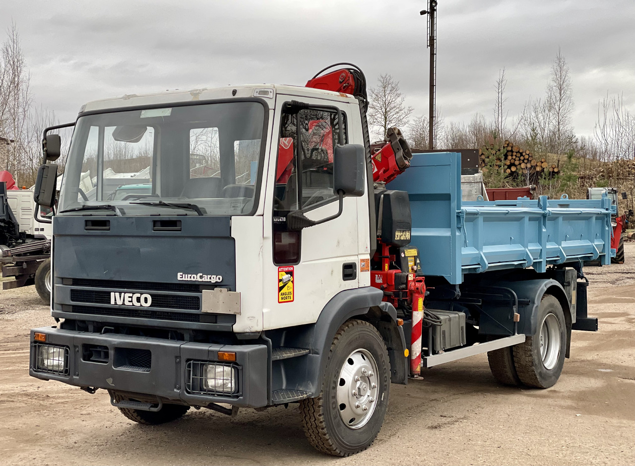 IVECO EUROCARGO - Camión grúa: foto 5 IVECO EUROCARGO - Camión grúa: foto 5