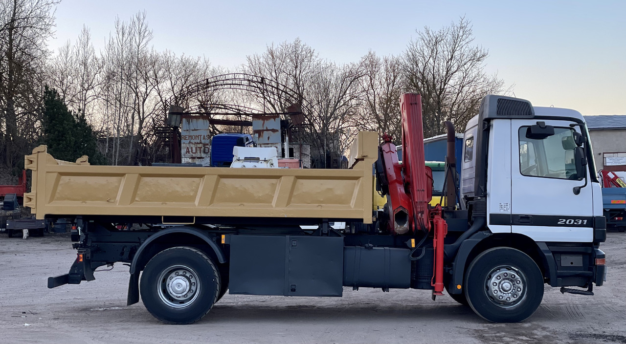 MERCEDES-BENZ ACTROS - Camión volquete: foto 5 MERCEDES-BENZ ACTROS - Camión volquete: foto 5