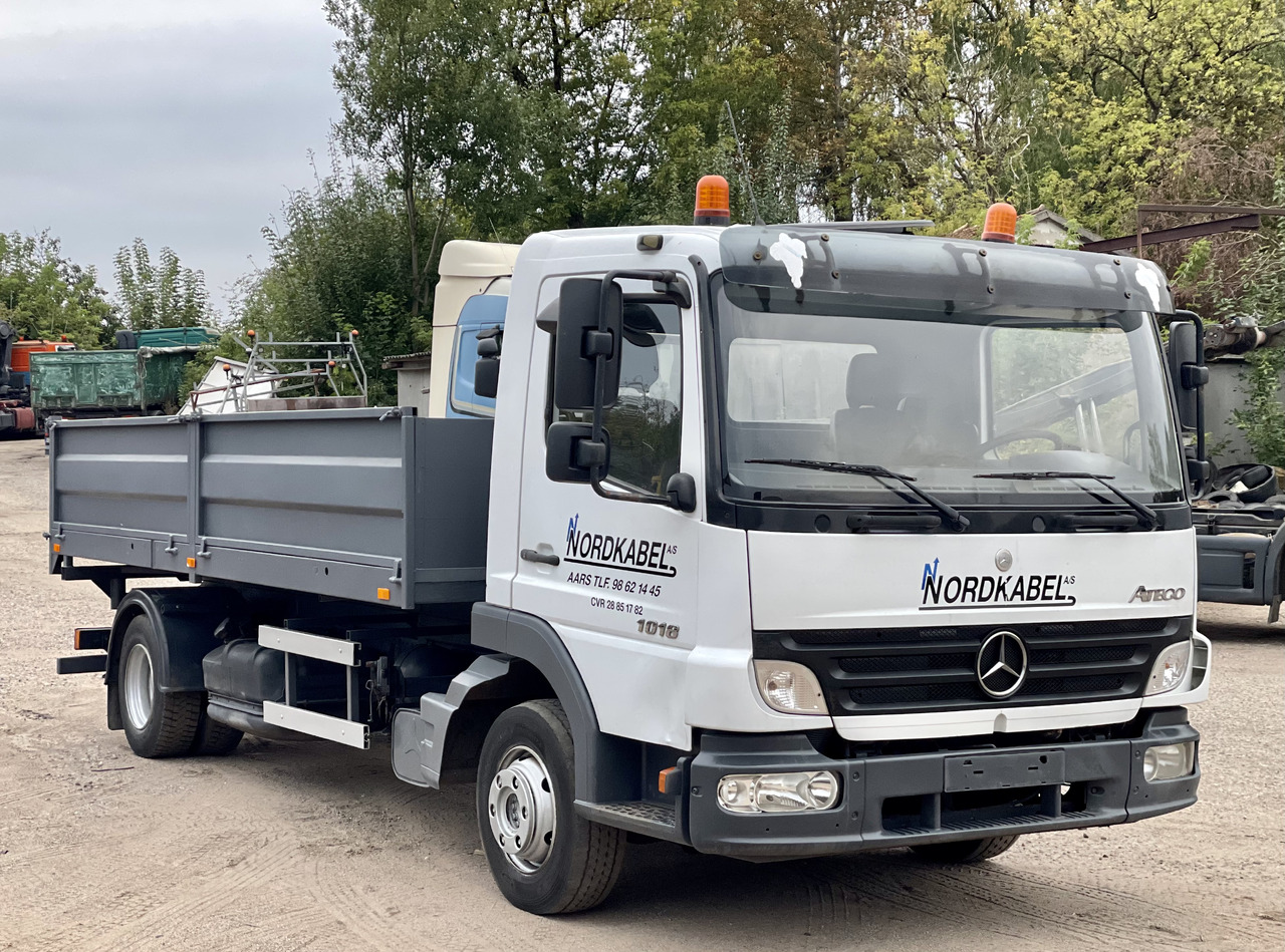 MERCEDES-BENZ ATEGO - Camión volquete: foto 5 MERCEDES-BENZ ATEGO - Camión volquete: foto 5