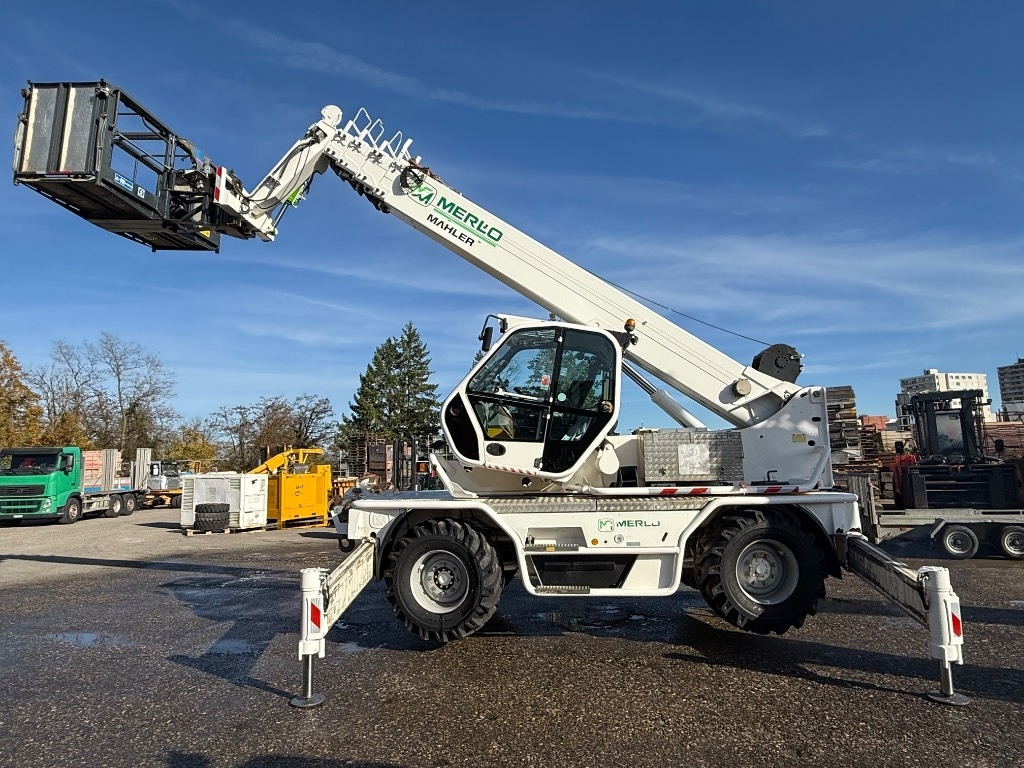 Merlo Roto 40.25 MCSS - Manipulador telescópico: foto 2 Merlo Roto 40.25 MCSS - Manipulador telescópico: foto 2