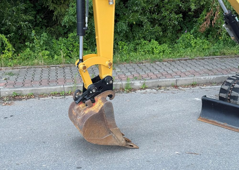 Caterpillar Minikoparka * CAT 303.5 E CR * Sprowadzona ! * Bardzo Dobry Stan * Minikoparka - Excavadora de cadenas: foto 4 Caterpillar Minikoparka * CAT 303.5 E CR * Sprowadzona ! * Bardzo Dobry Stan * Minikoparka - Excavadora de cadenas: foto 4