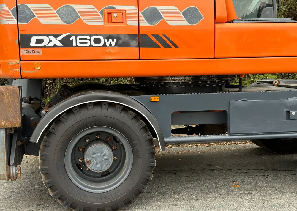 Excavadora de ruedas Doosan * DOOSAN DX160W *ROTOTILT* GPS 2D Leica * Sprowadzona * Stan Perfekcyjny * Koparka Kołowa *: foto 11