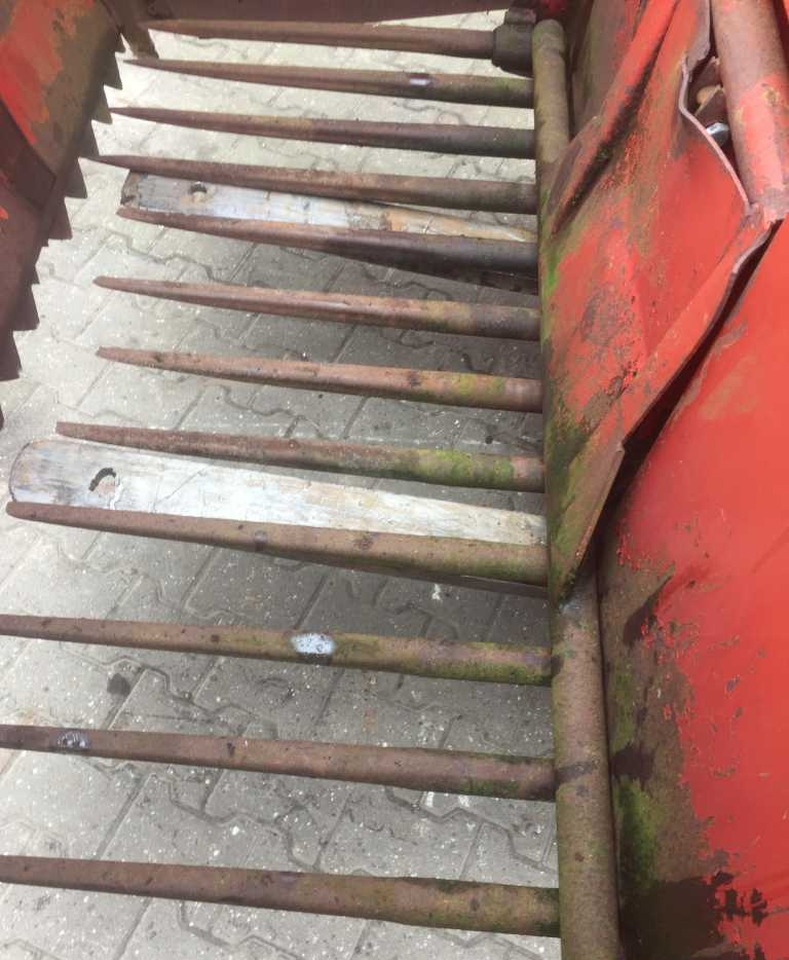 Strautmann Silozanger 233 Kuilhapper voermachines - Equipo para silos: foto 2 Strautmann Silozanger 233 Kuilhapper voermachines - Equipo para silos: foto 2