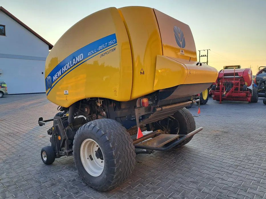 New Holland ROLL-BELT 150 cropcutter - Rotoempacadora: foto 4 New Holland ROLL-BELT 150 cropcutter - Rotoempacadora: foto 4