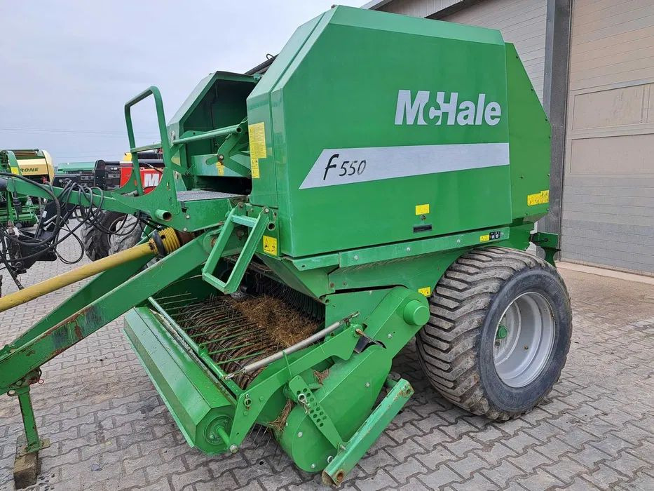 Prasa rolująca McHale f550 - Rotoempacadora: foto 1 Prasa rolująca McHale f550 - Rotoempacadora: foto 1