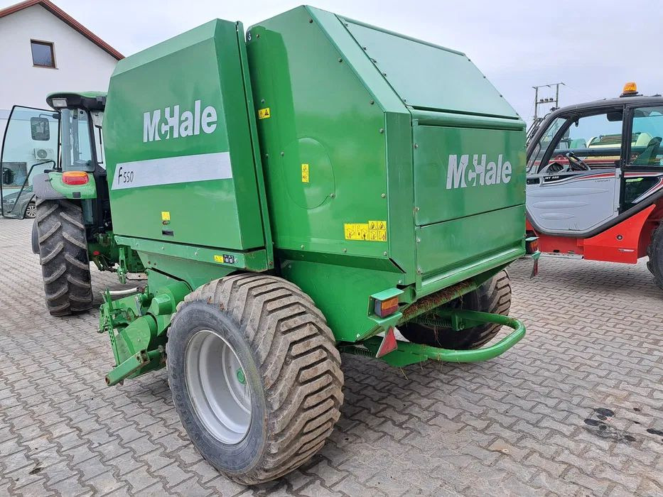 Prasa rolująca McHale f550 - Rotoempacadora: foto 2 Prasa rolująca McHale f550 - Rotoempacadora: foto 2