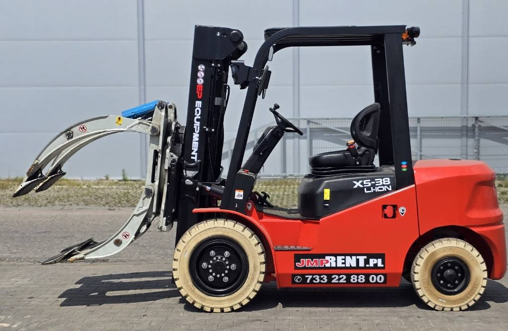 EP EFL382 X5 LI-ON + PAPER ROLL CLAMP - Carretilla elevadora eléctrica: foto 2 EP EFL382 X5 LI-ON + PAPER ROLL CLAMP - Carretilla elevadora eléctrica: foto 2