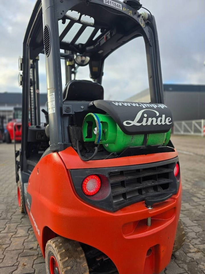 Carretilla elevadora de gas Linde H 16 T - 01: foto 10