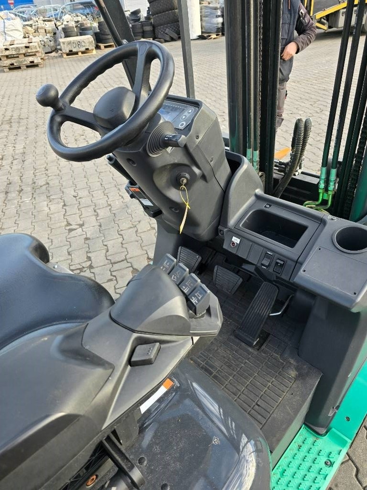 Carretilla elevadora de gas Mitsubishi FG 15 NT: foto 17 Carretilla elevadora de gas Mitsubishi FG 15 NT: foto 17