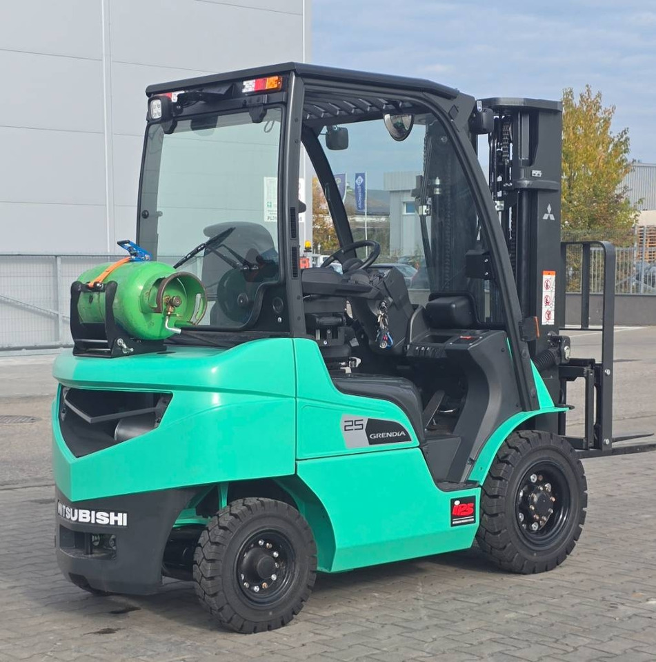 Leasing para Mitsubishi FG 25 N DEMO like NEW  Mitsubishi FG 25 N DEMO like NEW: foto 6