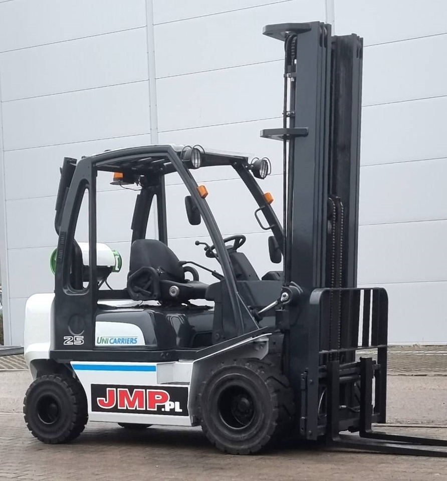 UniCarriers U1D2A25LQ DX25  - Carretilla elevadora de gas: foto 5 UniCarriers U1D2A25LQ DX25  - Carretilla elevadora de gas: foto 5