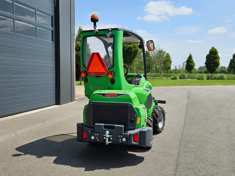 Avant 528TDL+ mini-shovel - Minicargadora de cadenas: foto 5 Avant 528TDL+ mini-shovel - Minicargadora de cadenas: foto 5