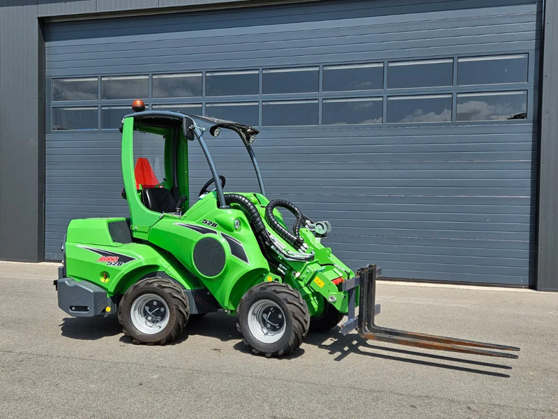 Avant 528TDL+ mini-shovel - Minicargadora de cadenas: foto 2 Avant 528TDL+ mini-shovel - Minicargadora de cadenas: foto 2