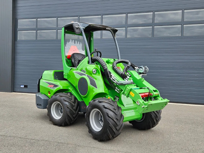 Avant 635i Rental mini-shovel - Minicargadora de cadenas: foto 1 Avant 635i Rental mini-shovel - Minicargadora de cadenas: foto 1