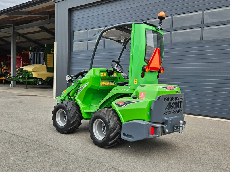 Avant 635i Rental mini-shovel - Minicargadora de cadenas: foto 5 Avant 635i Rental mini-shovel - Minicargadora de cadenas: foto 5