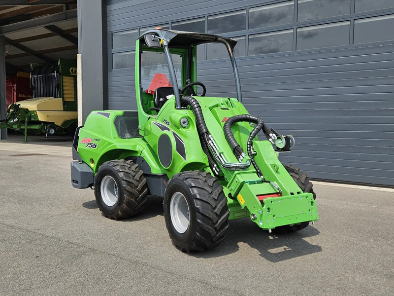 Avant 755i Rental mini-shovel - Minicargadora de cadenas: foto 1 Avant 755i Rental mini-shovel - Minicargadora de cadenas: foto 1