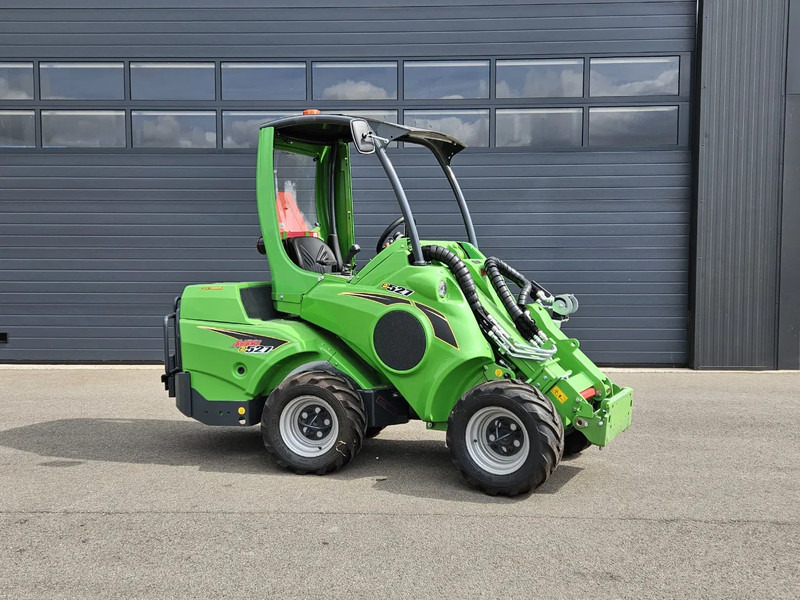 Avant E527 mini-shovel - Minicargadora de cadenas: foto 2 Avant E527 mini-shovel - Minicargadora de cadenas: foto 2
