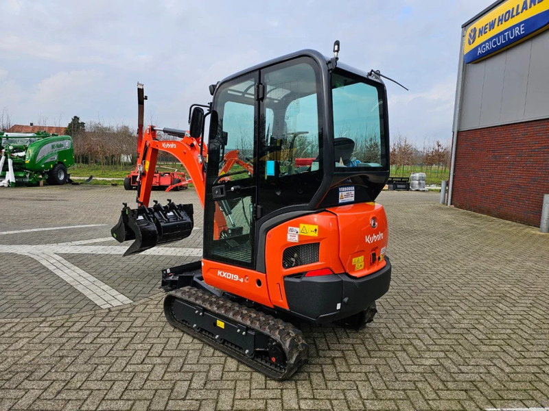 Kubota KX019-4 - Miniexcavadora: foto 2 Kubota KX019-4 - Miniexcavadora: foto 2