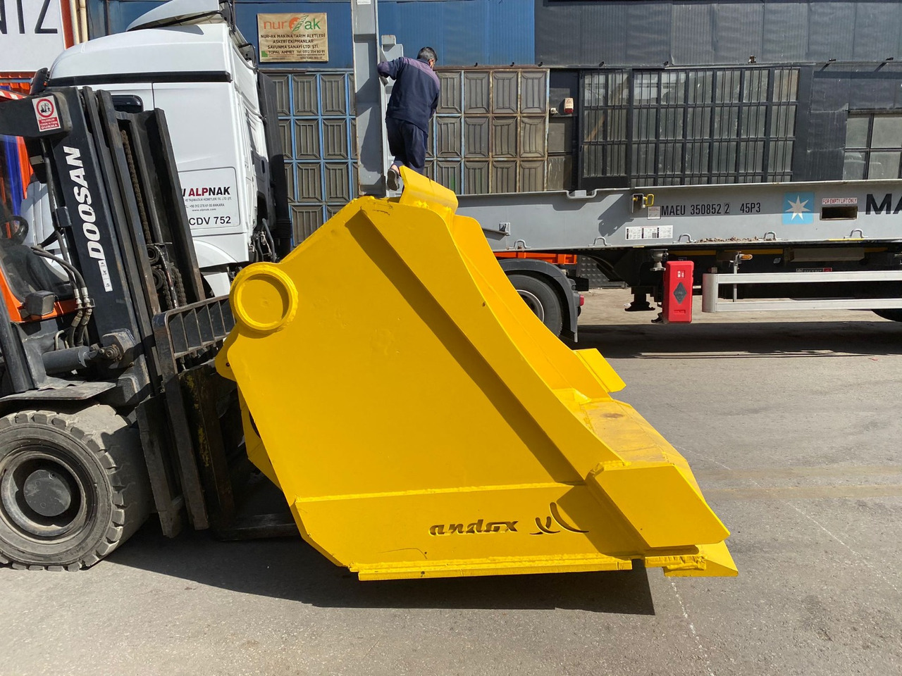 Atlas Copco - Cazo cargador para Cargadora: foto 2 Atlas Copco - Cazo cargador para Cargadora: foto 2