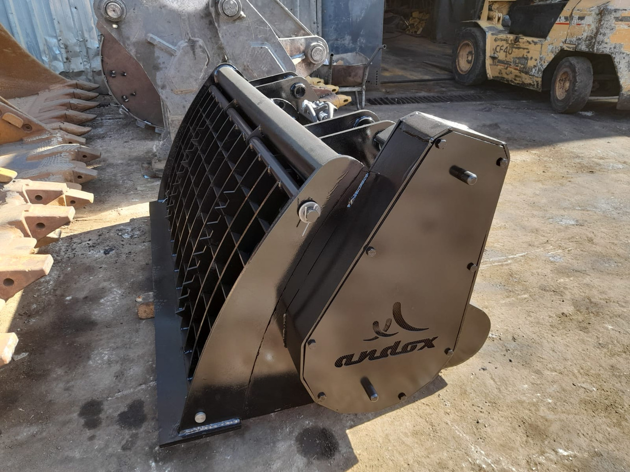 Bekoloader - Cuchara para clasificación para Maquinaria de construcción: foto 3 Bekoloader - Cuchara para clasificación para Maquinaria de construcción: foto 3