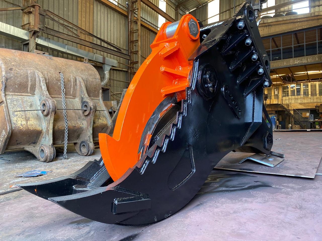 Cracker attacment - Cizalla de demolición para Maquinaria de construcción: foto 1 Cracker attacment - Cizalla de demolición para Maquinaria de construcción: foto 1