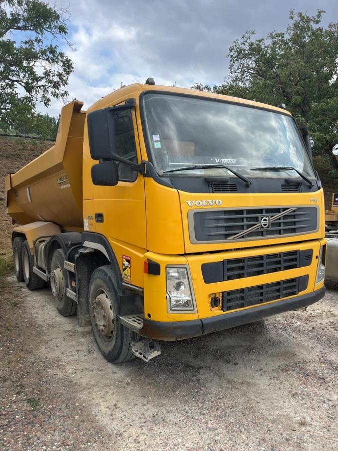 Volvo FM400 - Camión volquete: foto 1 Volvo FM400 - Camión volquete: foto 1
