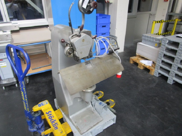 DRAHTHEFTMASCHINE HOHNER FAVORIT - Máquina de impresión: foto 2 DRAHTHEFTMASCHINE HOHNER FAVORIT - Máquina de impresión: foto 2