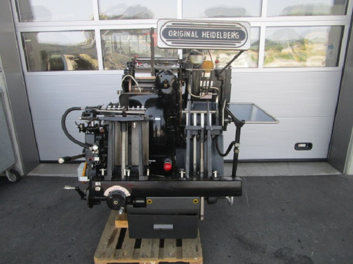 HEIDELBERG TIEGEL A4 MIT HEISSFOLIENPRÄGEEINRICHTUNG - Máquina offset: foto 3 HEIDELBERG TIEGEL A4 MIT HEISSFOLIENPRÄGEEINRICHTUNG - Máquina offset: foto 3