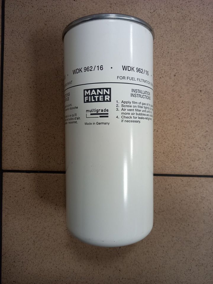 MANN-FILTER IVECO - Filtro de combustible: foto 2 MANN-FILTER IVECO - Filtro de combustible: foto 2