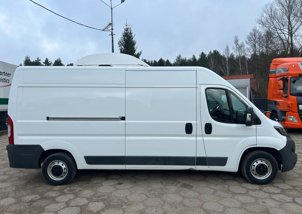 Peugeot BOXER CHŁODNIA MROŹNIA LEKI ISBERG GRUAU 3 KOMORY / 2 SZTUKI !! - Furgoneta frigorifica: foto 5 Peugeot BOXER CHŁODNIA MROŹNIA LEKI ISBERG GRUAU 3 KOMORY / 2 SZTUKI !! - Furgoneta frigorifica: foto 5
