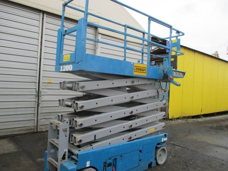 Genie GS 3232 - Plataforma de tijeras: foto 2 Genie GS 3232 - Plataforma de tijeras: foto 2