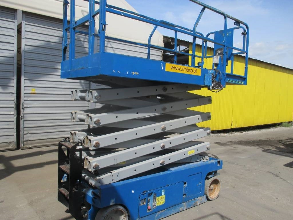 Genie GS 3246 - Plataforma de tijeras: foto 2 Genie GS 3246 - Plataforma de tijeras: foto 2