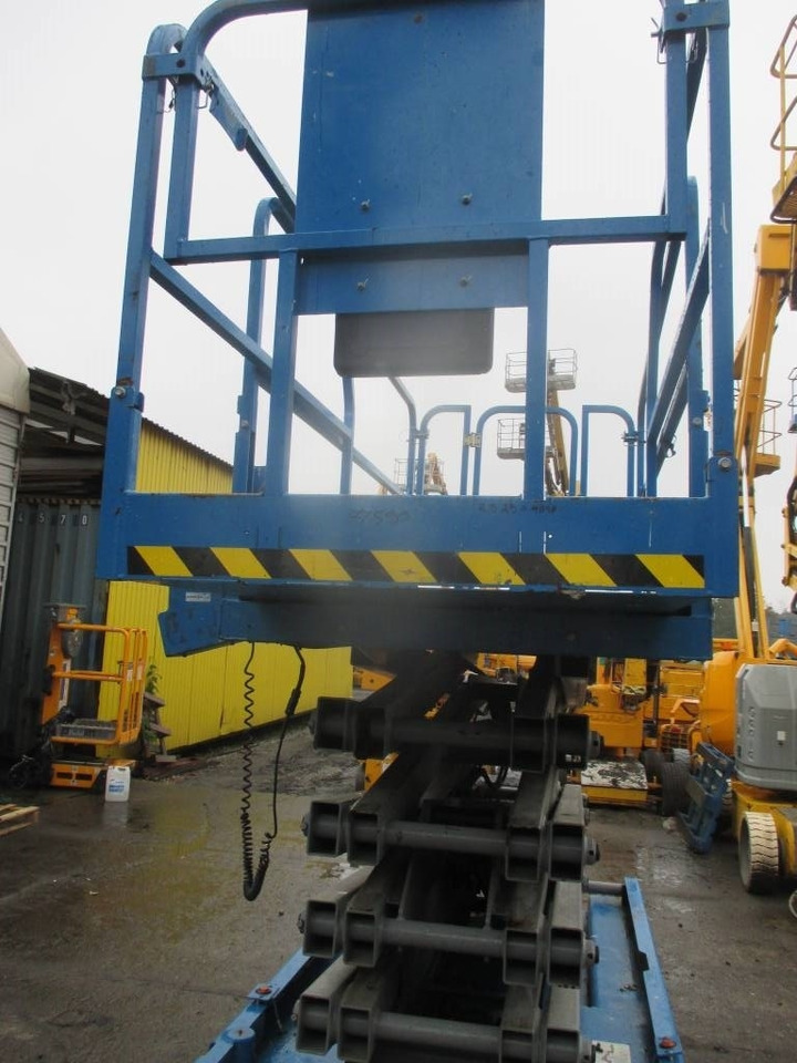 Genie GS 3246 - Plataforma de tijeras: foto 3 Genie GS 3246 - Plataforma de tijeras: foto 3