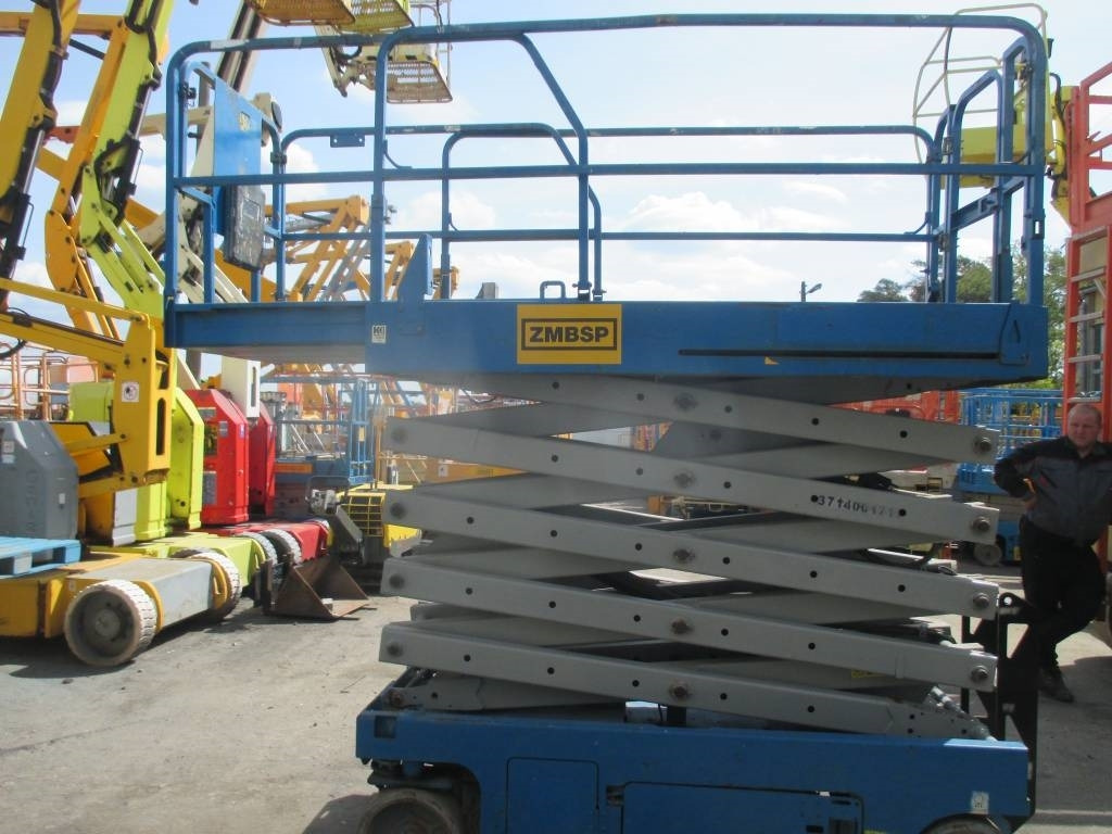 Genie GS 3246 - Plataforma de tijeras: foto 5 Genie GS 3246 - Plataforma de tijeras: foto 5