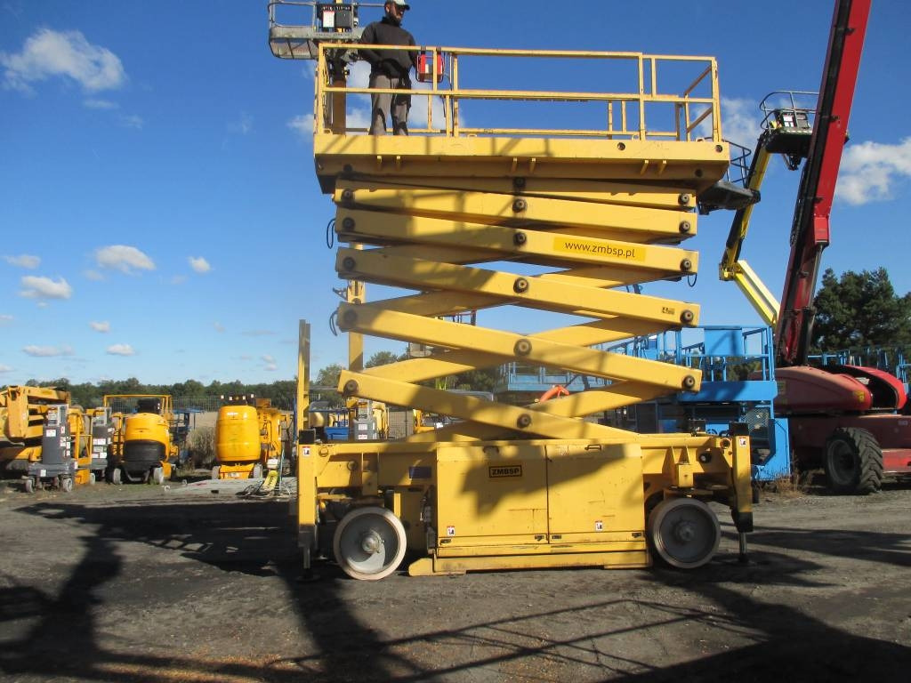 HAB S225-12E4WD  - Plataforma de tijeras: foto 1 HAB S225-12E4WD  - Plataforma de tijeras: foto 1