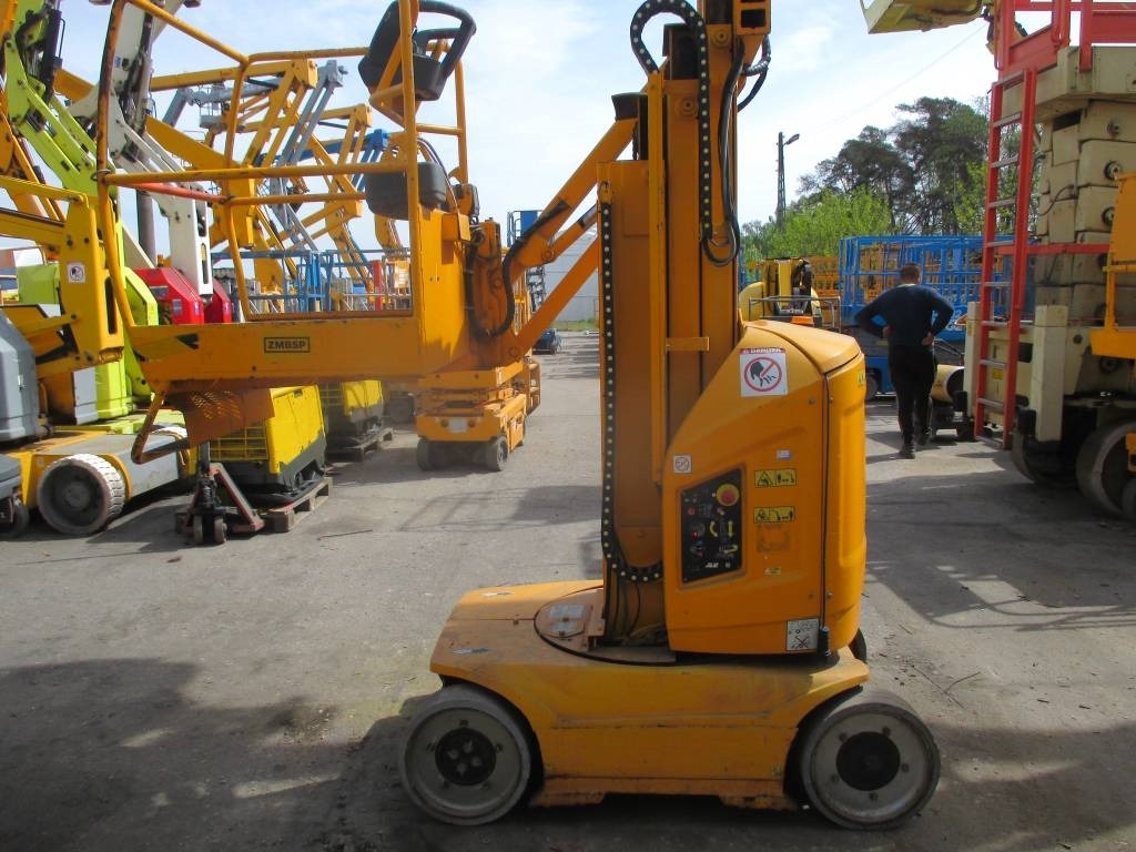 JLG Toucan 8 E - Plataforma de mástil vertical: foto 4 JLG Toucan 8 E - Plataforma de mástil vertical: foto 4